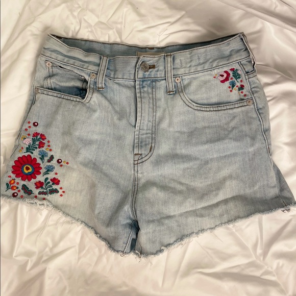 Madewell Embroidered Short!! - Picture 4 of 7
